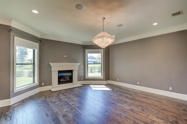 555 Canterbury Lane, Bossier City, LA 71111