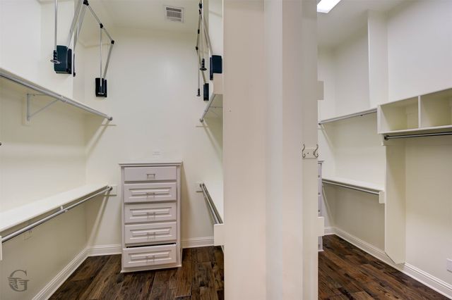 555 Canterbury Lane, Bossier City, LA 71111