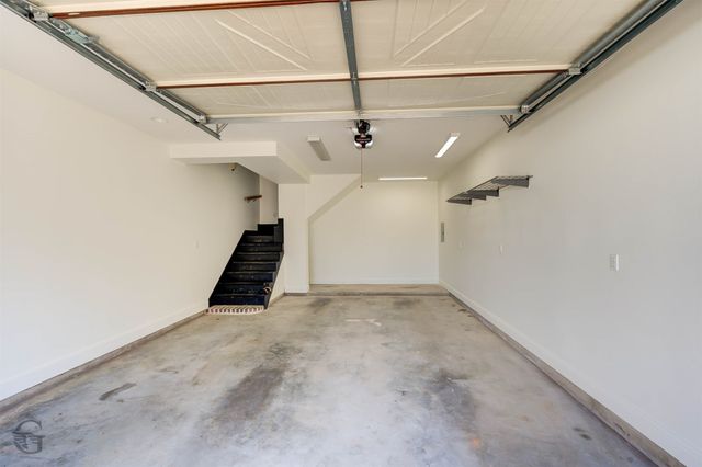 555 Canterbury Lane, Bossier City, LA 71111