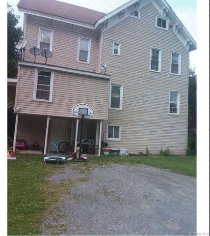108 Vineyard Avenue, Highland, NY 12528