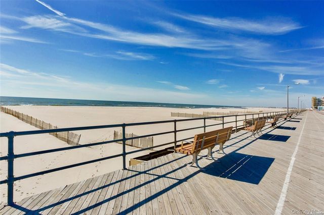 69 Tioga Avenue, Atlantic Beach, NY 11509