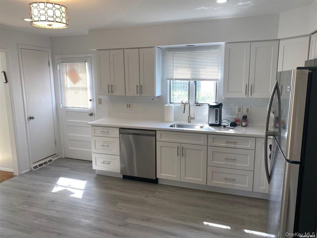 69 Tioga Avenue, Atlantic Beach, NY 11509