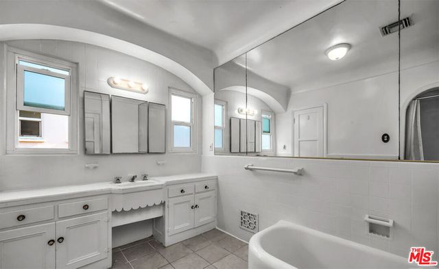 6369 Orange Street, Los Angeles, CA 90048