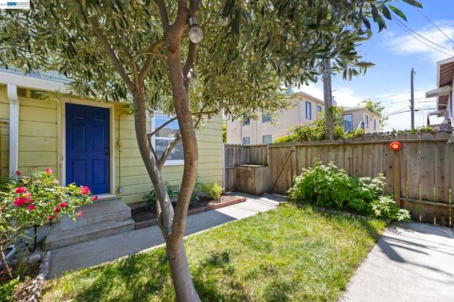 1711 3rd Street, Alameda, CA 94501