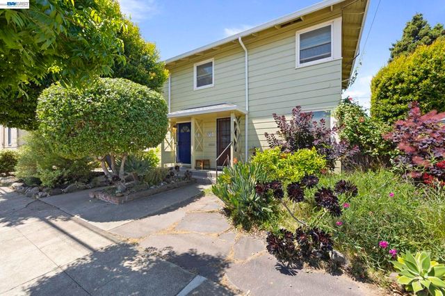 1711 3rd Street, Alameda, CA 94501