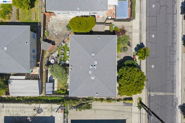 1711 3rd Street, Alameda, CA 94501