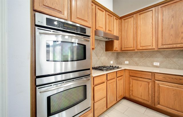 9323 Hillhaven Court, Rosenberg, TX 77469