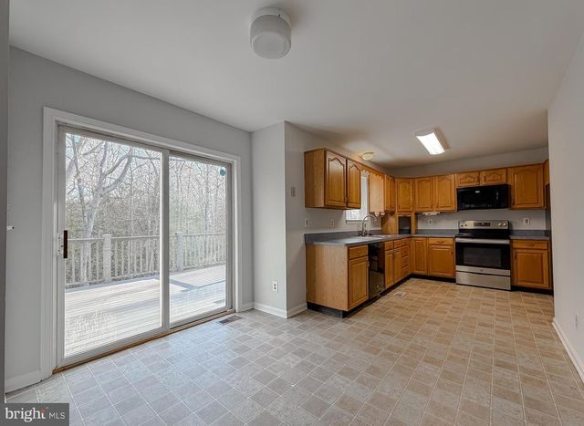 12468 RIDGE RD, Lusby, MD 20657