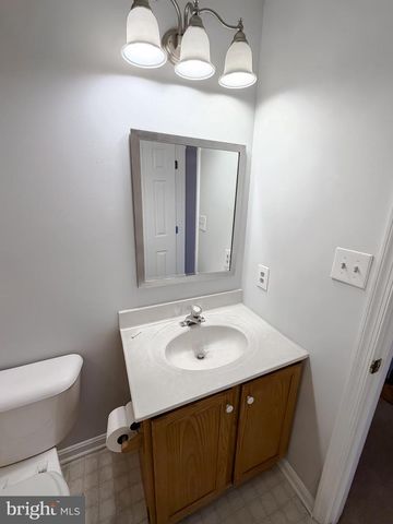 12468 RIDGE RD, Lusby, MD 20657