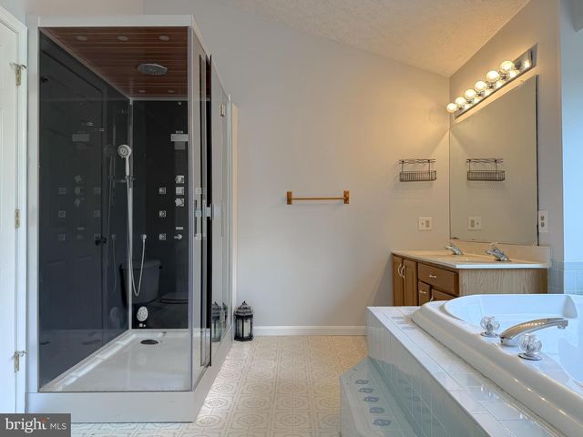 12468 RIDGE RD, Lusby, MD 20657