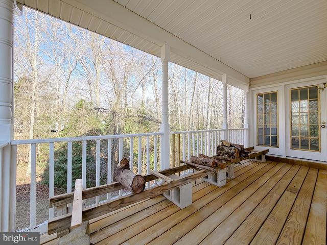 12468 RIDGE RD, Lusby, MD 20657