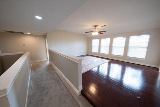 9523 Bayou Lake Lane, Houston, TX 77040