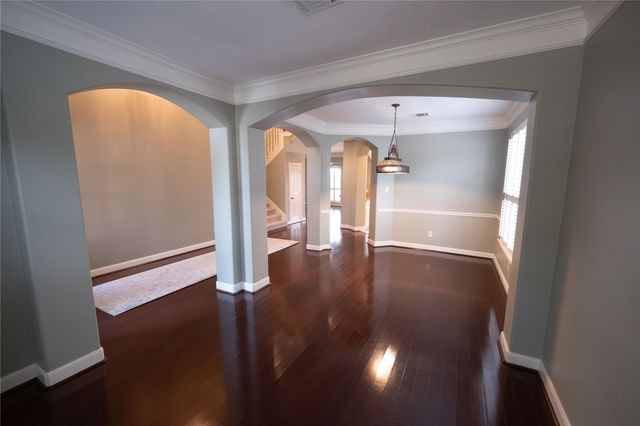 9523 Bayou Lake Lane, Houston, TX 77040