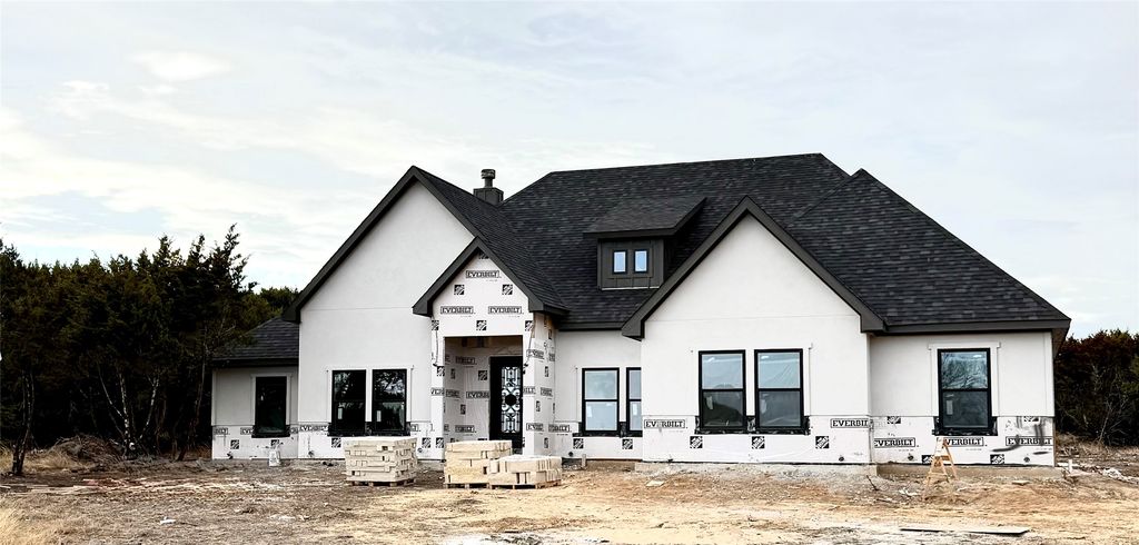 7700 Emersyn Drive, Rio Vista, TX 76093