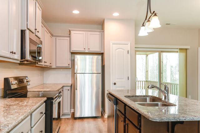 353 Chamberlain Drive, Clayton, NC 27527