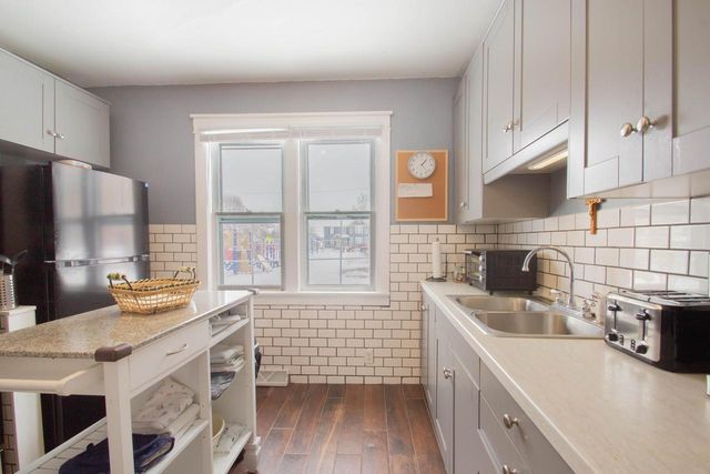 511 W Cady STREET, Watertown, WI 53094