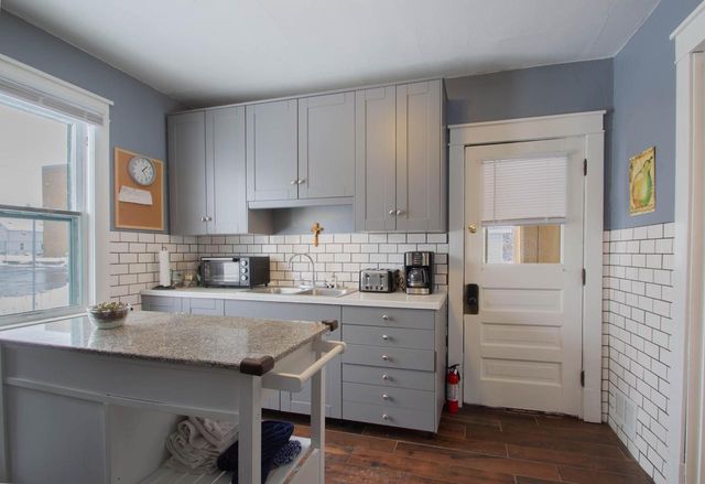 511 W Cady STREET, Watertown, WI 53094