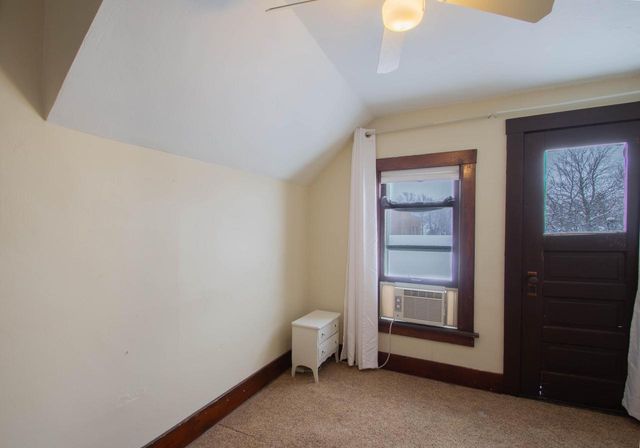 511 W Cady STREET, Watertown, WI 53094