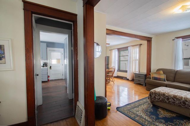 511 W Cady STREET, Watertown, WI 53094