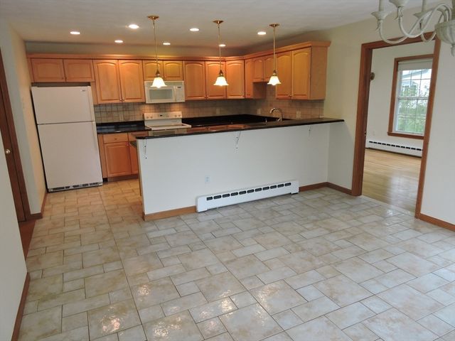 44 Spruce 2, Winchester, MA 01890