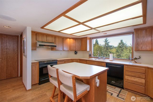 5418 S Old Mill Road, Port Angeles, WA 98362