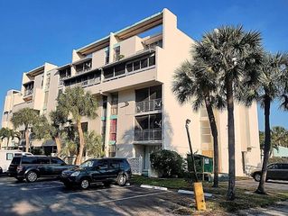 2017 NW 46th Avenue 409A, Lauderhill, FL 33313