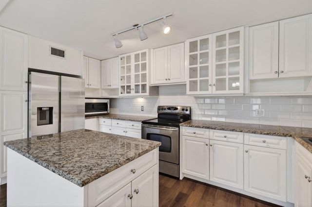 3594 Alder Drive F2, West Palm Beach, FL 33417