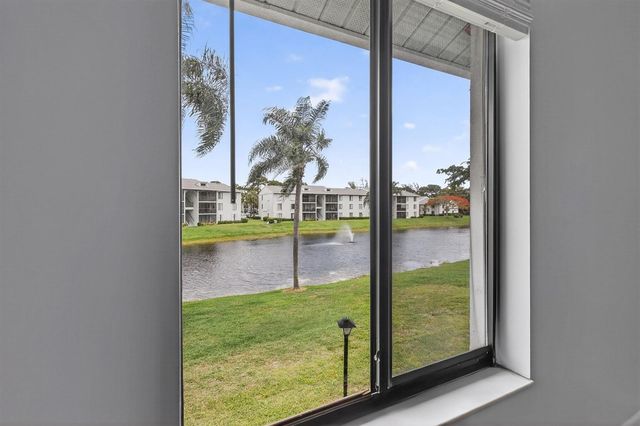 3594 Alder Drive F2, West Palm Beach, FL 33417