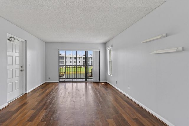 3594 Alder Drive F2, West Palm Beach, FL 33417