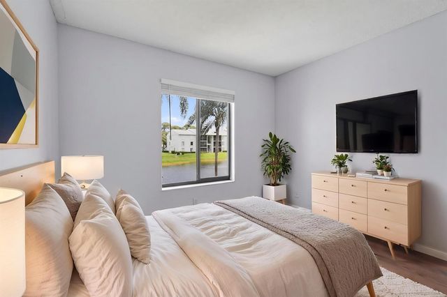 3594 Alder Drive F2, West Palm Beach, FL 33417