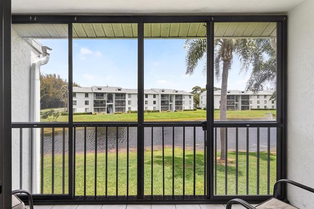 3594 Alder Drive F2, West Palm Beach, FL 33417