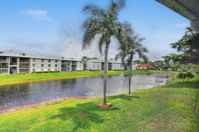 3594 Alder Drive F2, West Palm Beach, FL 33417