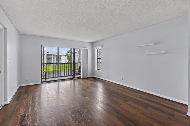 3594 Alder Drive F2, West Palm Beach, FL 33417