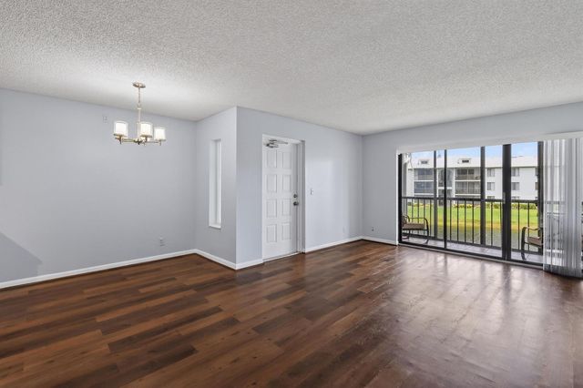 3594 Alder Drive F2, West Palm Beach, FL 33417