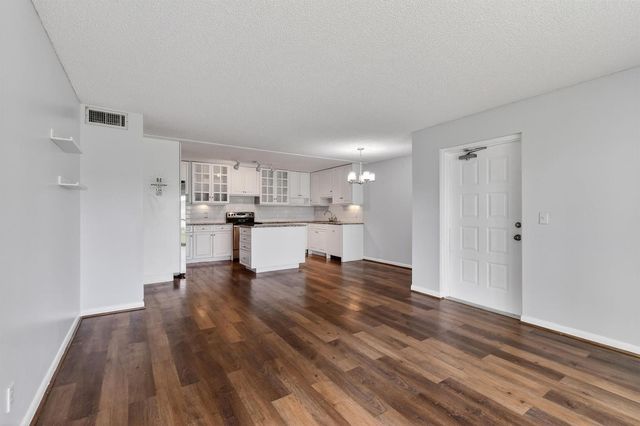 3594 Alder Drive F2, West Palm Beach, FL 33417