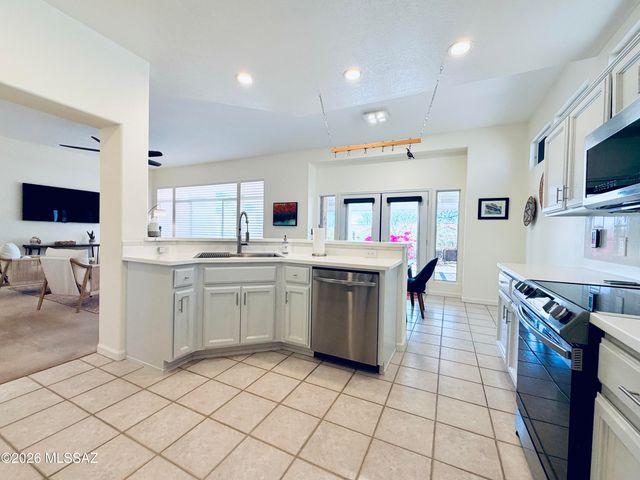 14175 N Buckingham Drive, Oro Valley, AZ 85755