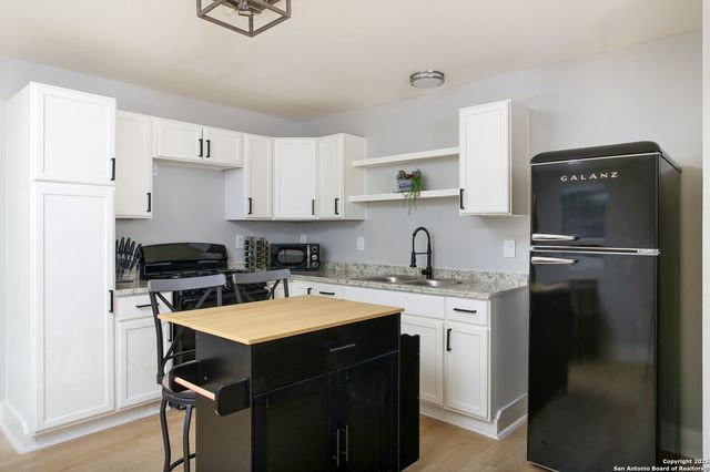 5411 Jose Ln, San Antonio, TX 78227
