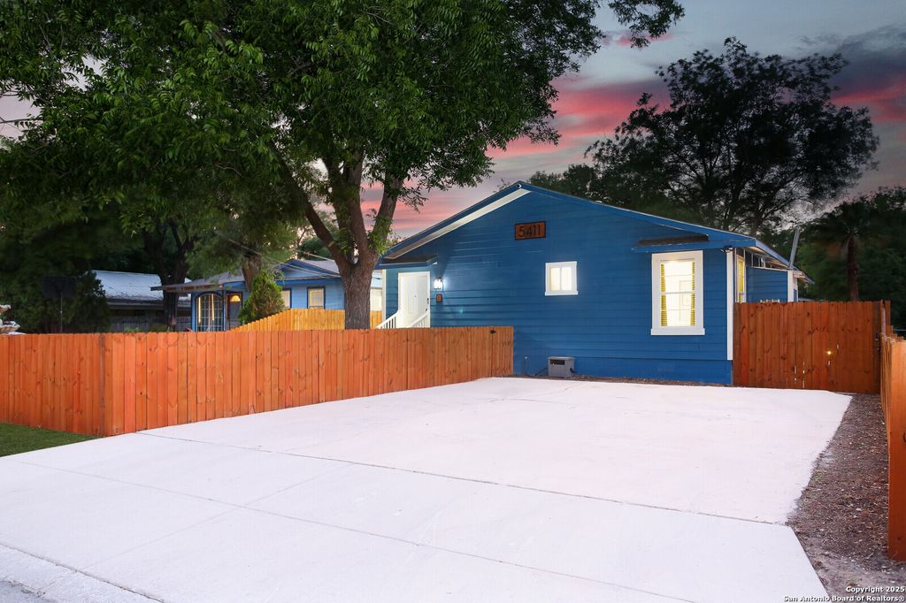 5411 Jose Ln, San Antonio, TX 78227