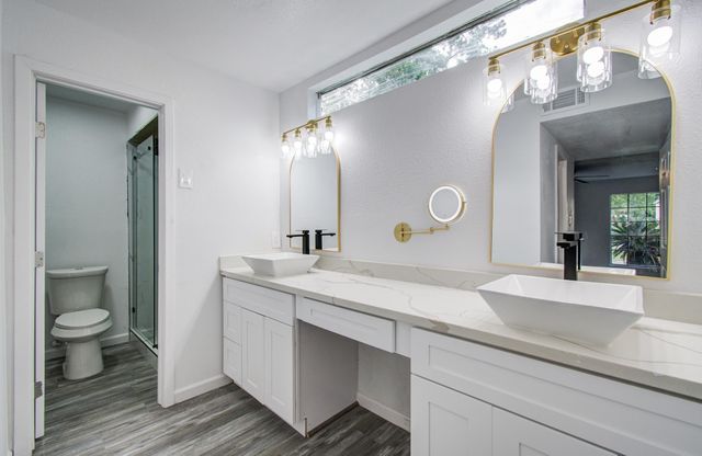 534 Robert E Lee Drive, Conroe, TX 77302