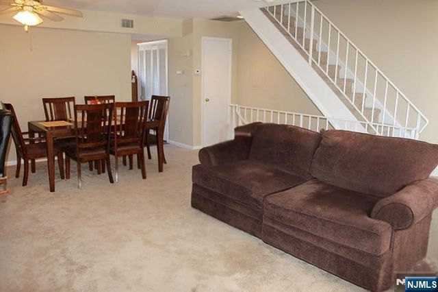 8 Leary Avenue G, Bloomingdale, NJ 07403