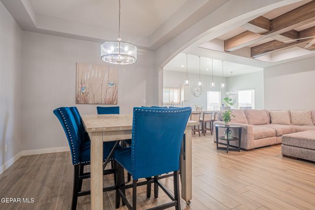 213 EMERALD GOLD Place, Horizon City, TX 79928