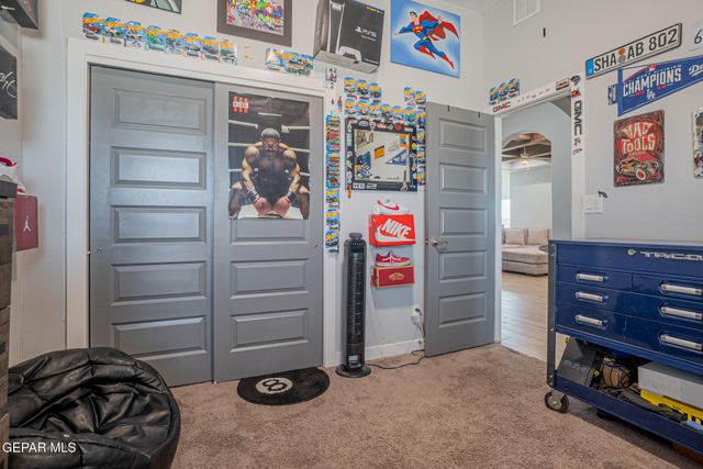 213 EMERALD GOLD Place, Horizon City, TX 79928