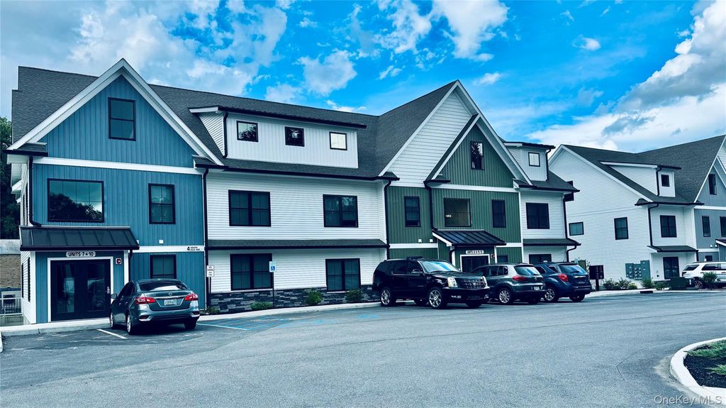 2 South Hills Way 5, Wappingers Falls, NY 12590