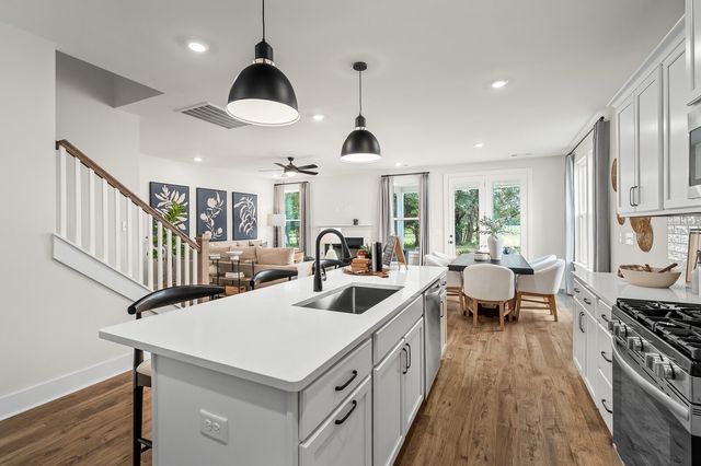 1415 Charles Drive, Chapel Hill, TN 37034