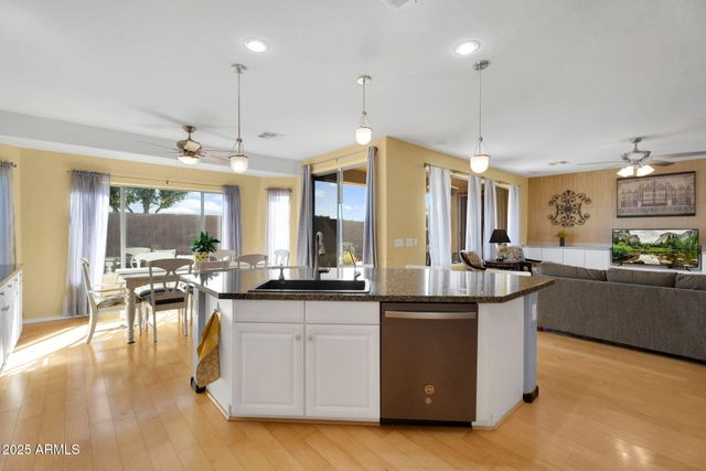 42511 W GOOD VIBRATIONS Lane, Maricopa, AZ 85138