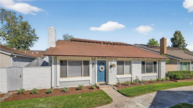 1913 W Wakeham, Santa Ana, CA 92704