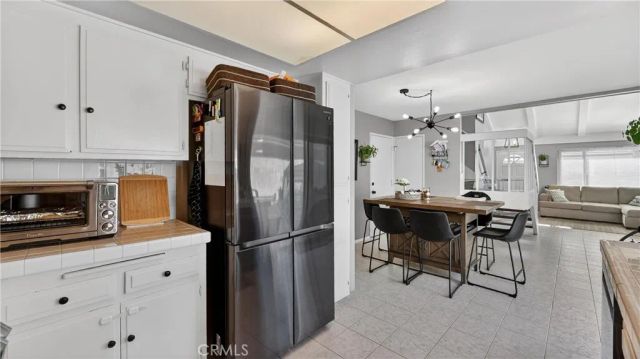 1913 W Wakeham, Santa Ana, CA 92704