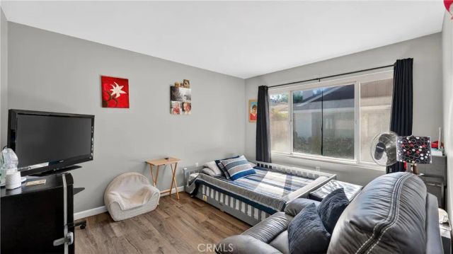 1913 W Wakeham, Santa Ana, CA 92704