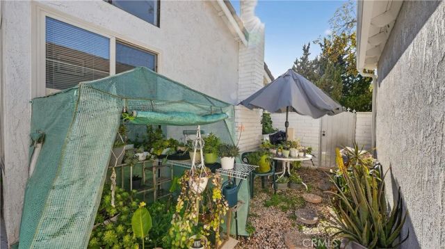 1913 W Wakeham, Santa Ana, CA 92704
