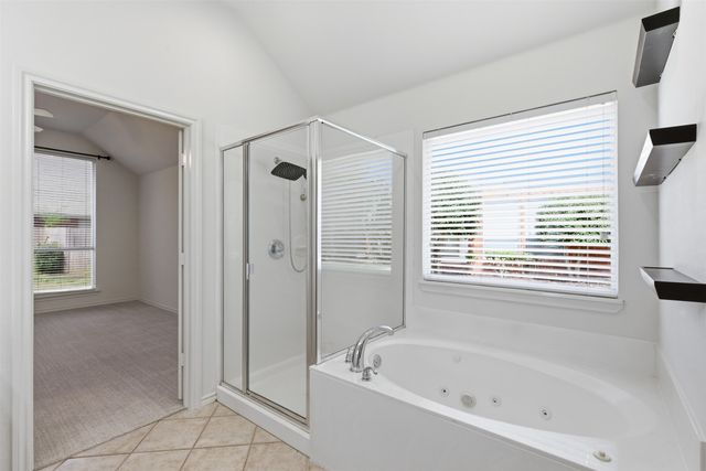 6404 Parkside Drive, Arlington, TX 76001